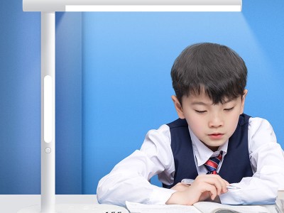 适用学习台灯护眼学习灯儿童USB床头灯图6