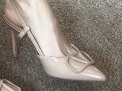 纯欲包头V扣裸色凉鞋女法式尖头单鞋后空细跟高跟鞋女图6