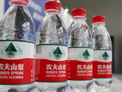 农夫山泉，教科书式营销策略复盘！