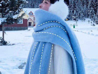 南木熊软糯蓝色围巾女冬季韩版百搭高级感保暖流苏大披肩纯色圣诞礼物图3