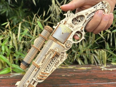 跨境亚马逊热卖玩具枪 吃鸡游戏道具模型 儿童M416突击木制步枪图3