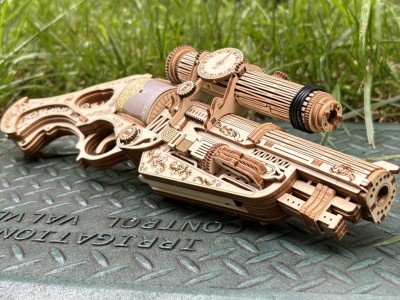 跨境亚马逊热卖玩具枪 吃鸡游戏道具模型 儿童M416突击木制步枪图4