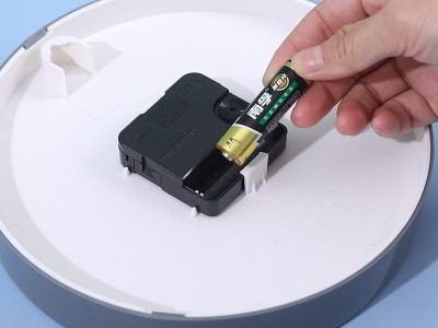 家用客厅挂钟书房圆形卧室装饰壁挂式钟表酒店数字装饰简约时钟图4